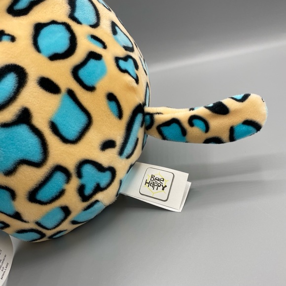 Squishmallows Emanga Leopard Plush Toy 7 Inches Baby Bee Happy Kellytoy - Picture 3 of 4